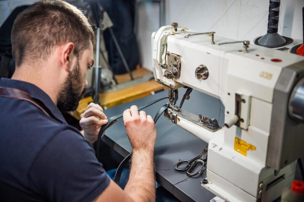 Leather Sewing Machines Your Best Companion To Sew 1